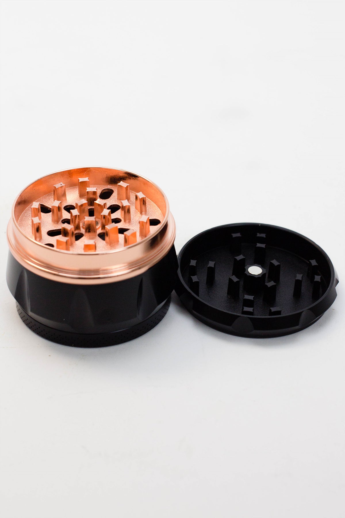 GHOST 4 parts black herb grinder_1